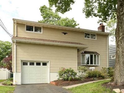 19 Grand Ave, Waldwick, NJ, 07463