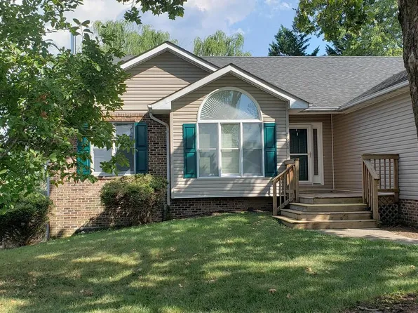 2628 Stonegate Dr, Winchester, VA 22601