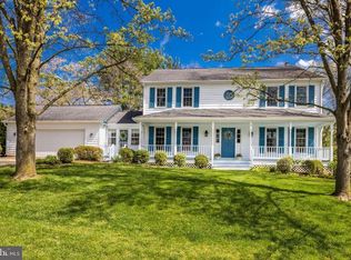 10208 Yellow Pine Dr, Vienna, VA 22182