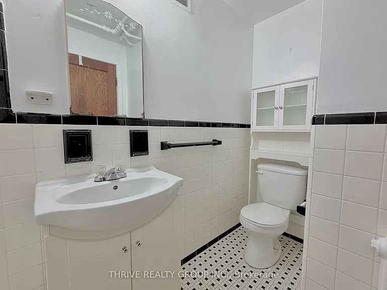 50 Ridout St S #35 — Photo 9