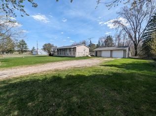 1050 E Hull Rd, Hope, MI 48628