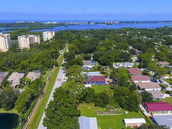 1867 Vamo Way Lot 9, Sarasota, FL 34231