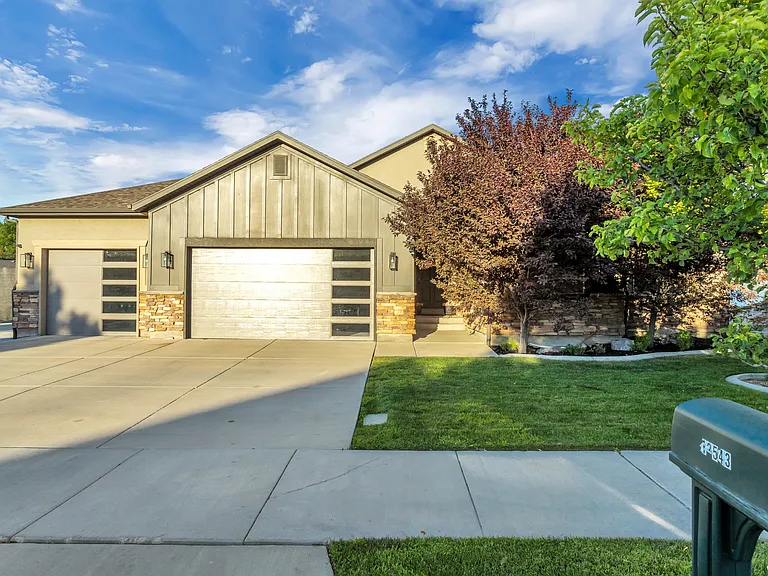12543 S Andreas St — Photo 20