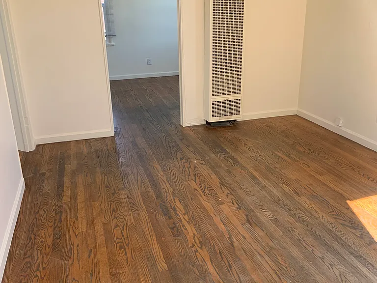 105 N Cedar Ave — Photo 13