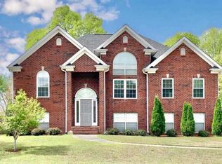 333 Honeysuckle Ln, Chelsea, AL 35043