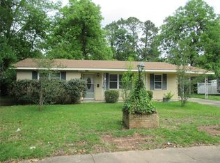 1727 Shannon Rd, Alexandria, LA 71301