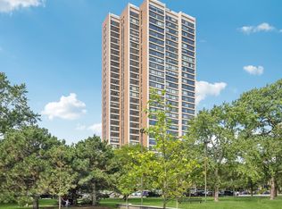 1850 N Clark St APT 704, Chicago, IL 60614