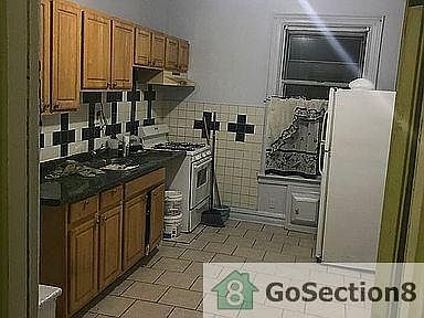 5th image of 1136 Fteley Ave #2F