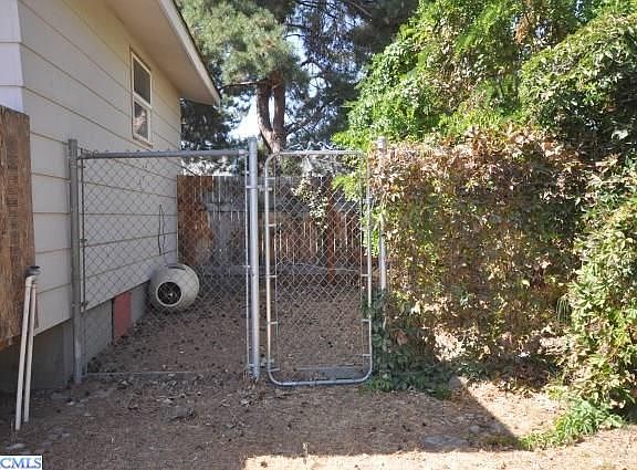 3rd image of 1506 Johnston Ave