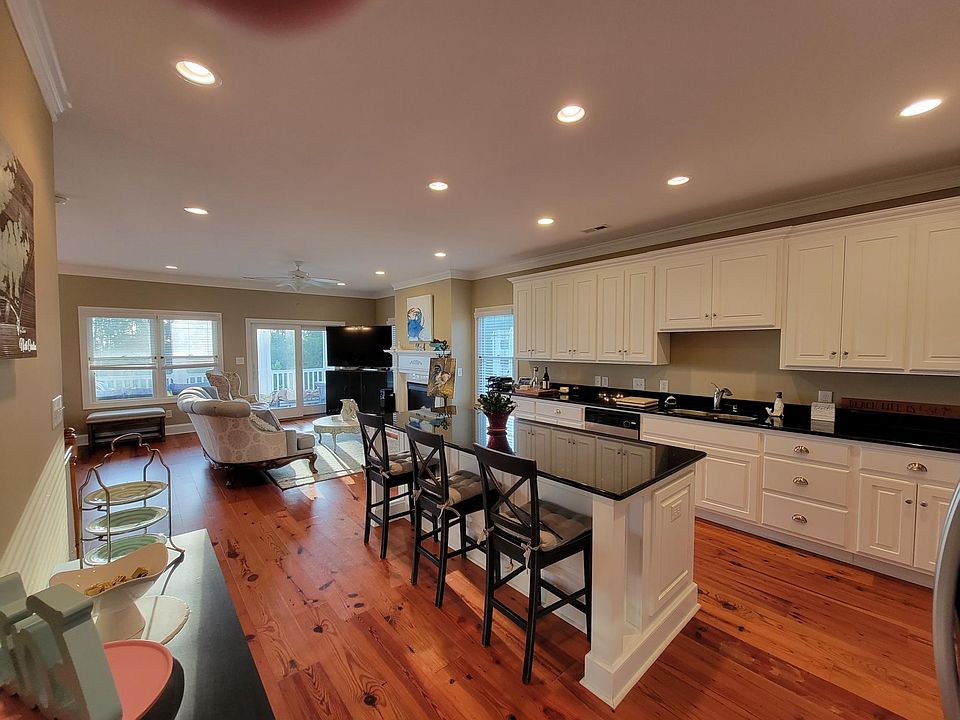 1129 Rd 2B, Minnesott Beach, NC 28510 Zillow