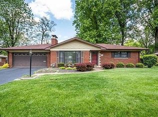 421 Springdale Dr, Belleville, IL