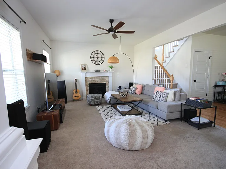 13 Vettura Ct — Photo 3