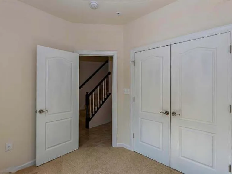 7440 Riding Meadow Way — Photo 8