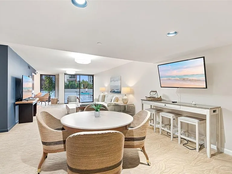 707 S Gulfstream Ave #207 — Photo 38