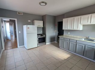 165 Lee Ave #2L, Bridgeport, CT 06605