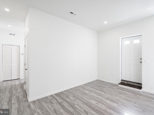 5715 Woodland Ave UNIT B