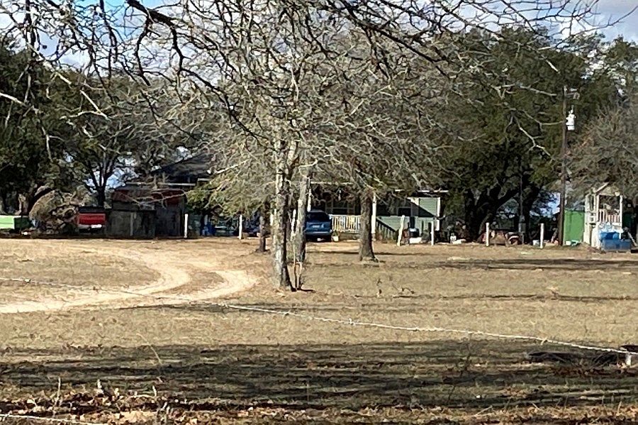 1st image of 855 Garden Dr