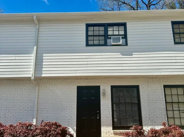 2909 Burgess Drive