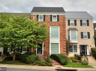 1121 Brentfield Dr, Mc Lean, VA 22101