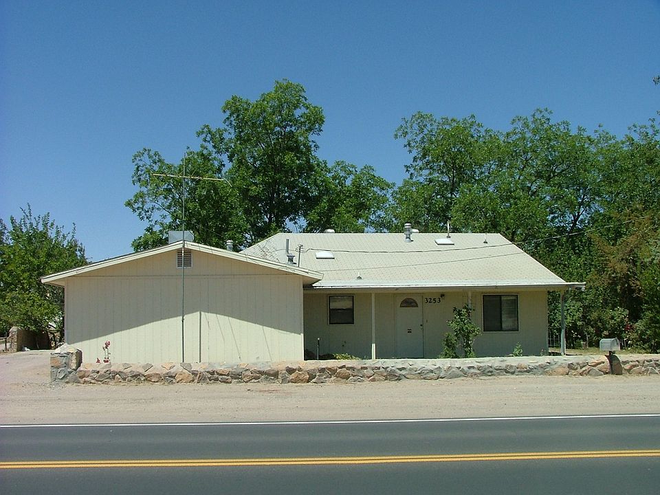 1st image of 3253 El Camino Real