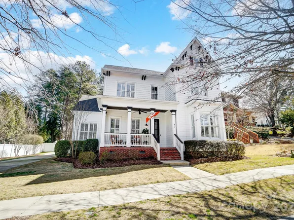 815 Stratford Run Dr, Fort Mill, SC 29708