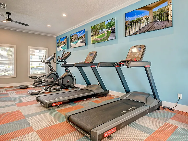 Tuscany Pointe at Somerset Place Apartment Homes — Photo 17