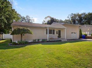 322 Montana Dr, Brick, NJ 08723