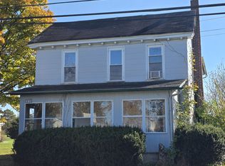 2215 N Main St, Quakertown, PA 18951
