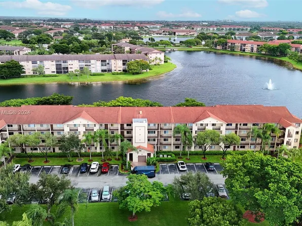 (undisclosed Address), Hollywood, FL 33027