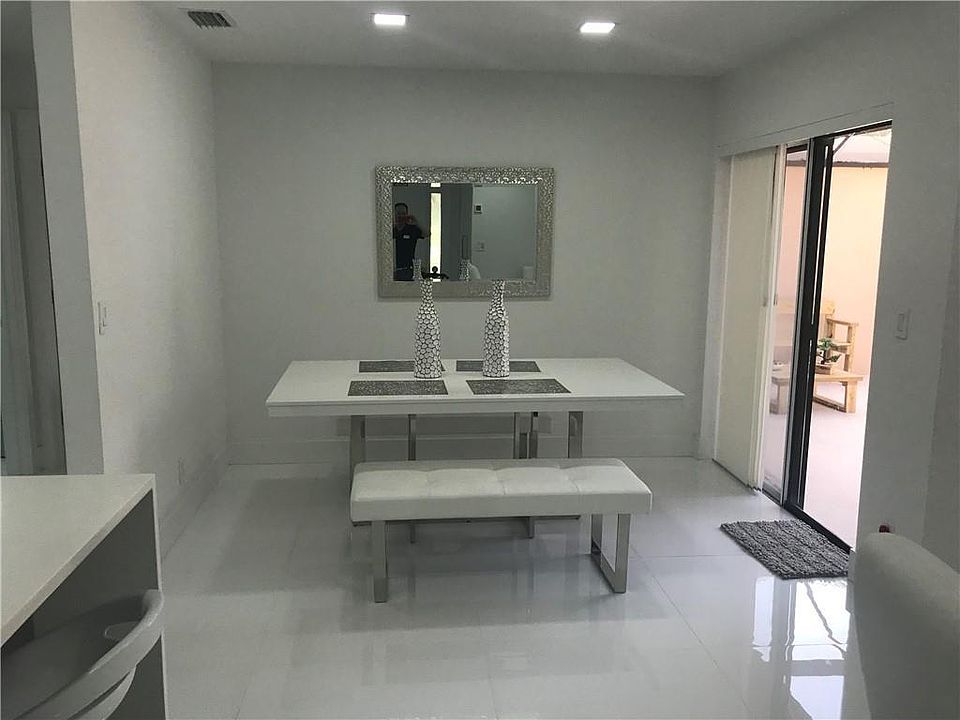 1st image of 2629 Carambola Cir N #1715