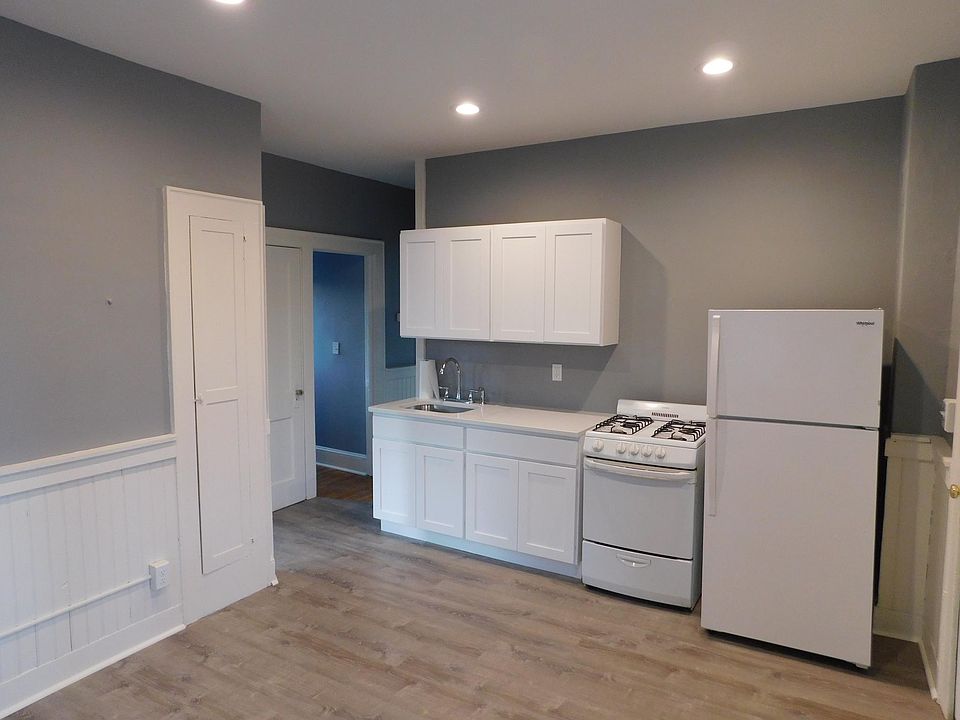 2nd image of 13 Pleasant Ave