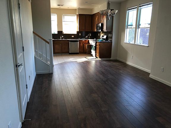 4th image of 1540 Avina Cir Unit 9