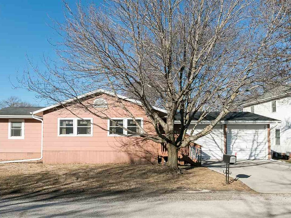 1st image of 567 Howard Ave