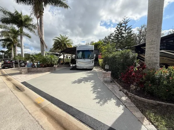 170 NW Hazard Way, Port Saint Lucie, FL 34986