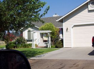 22851 Oak View Dr, Red Bluff, CA 96080