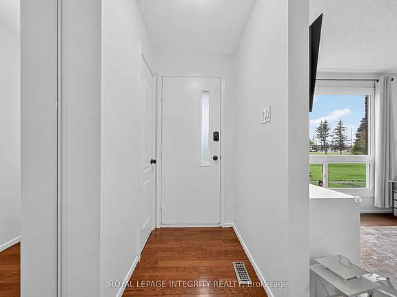 3rd image of 1352 Bakker Ct