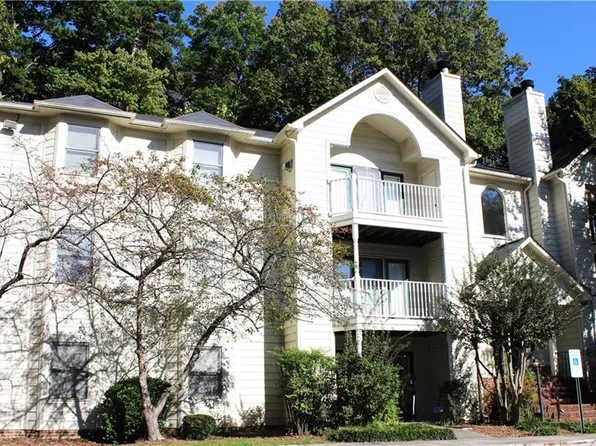5930 W Friendly Ave Unit C, Greensboro, NC 27410