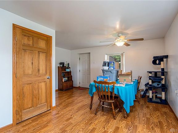 5th image of 2417 Berwyck Ave