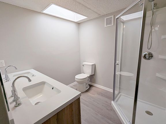 5th image of 6543 Celeste Ln