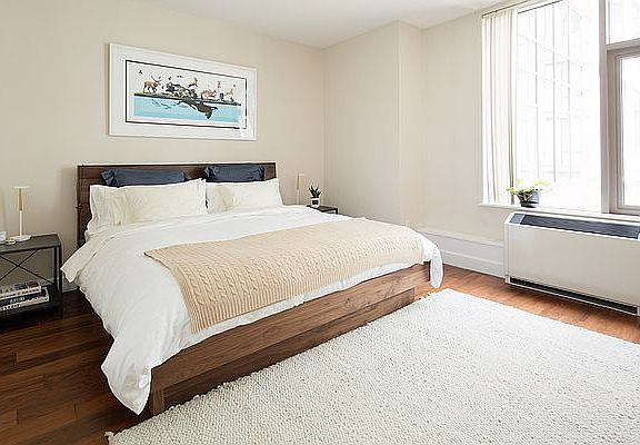 5th image of 217 51st Ave APT 723