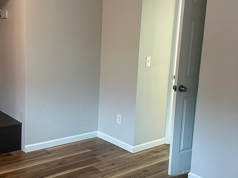 12365 SW Walnut St #12365 — Photo 16