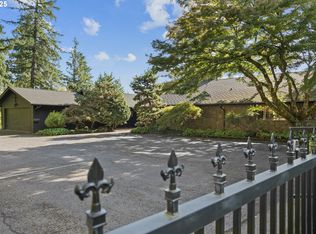 3450 SW 44th Ave, Portland, OR 97221