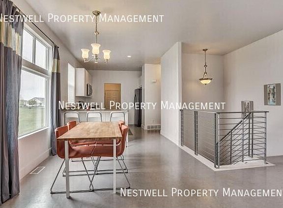 4th image of 10219 S Clarks Hill Dr