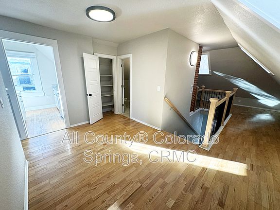 5th image of 330 E Cache La Poudre St #201