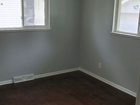 4th image of 78 W Grace St