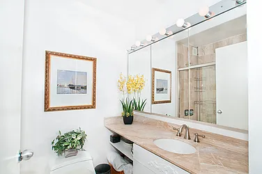 Rented by Sumitomo Real Estate Sales