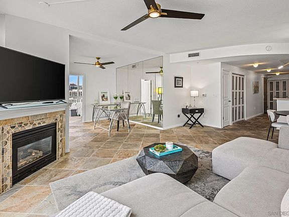 4th image of 510 1st Ave Unit 1101