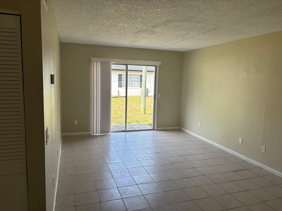 1529 Pullen Rd #3