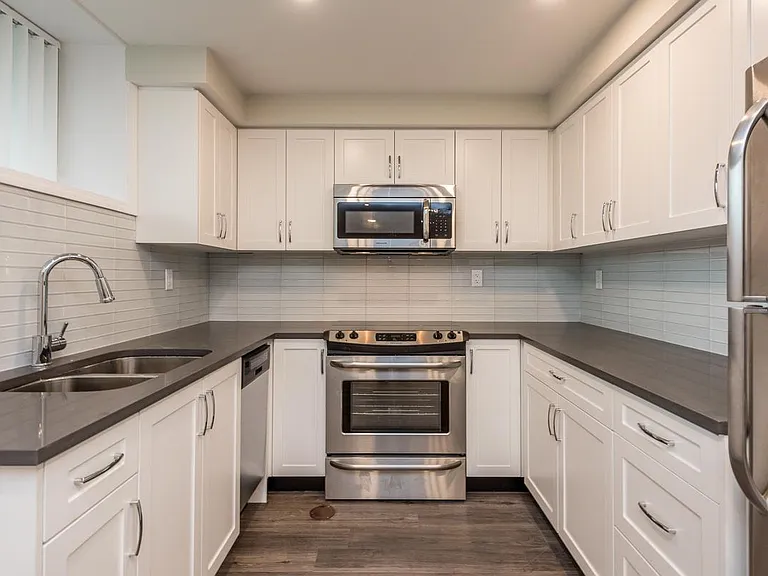 151 Keith Rd E — Photo 8
