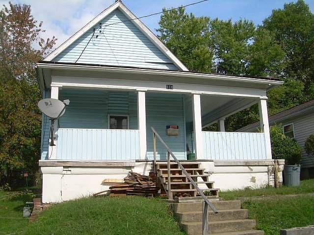 1st image of 114 Spence St